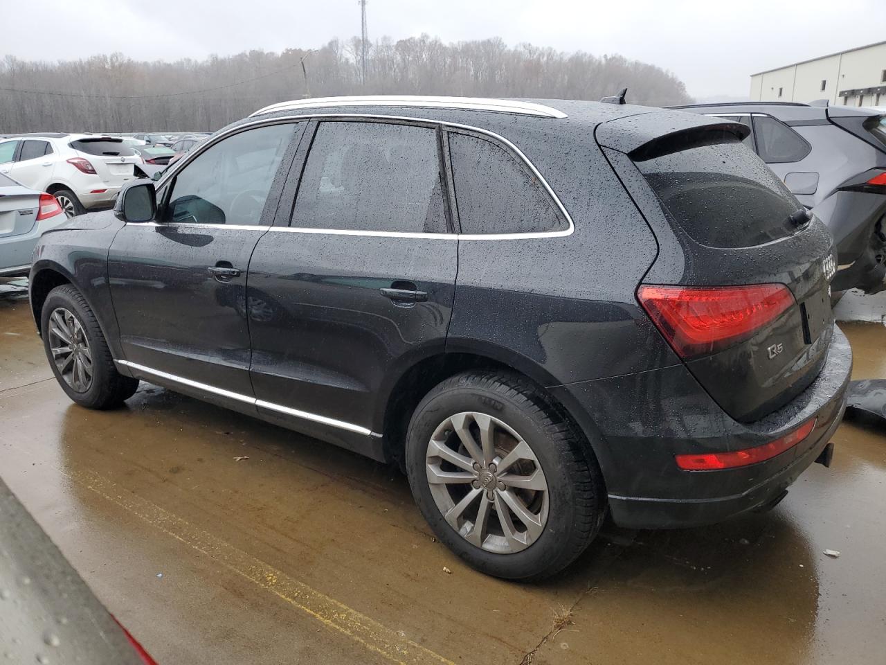 Obraz 2 z 2014 AUDI Q5 PREMIUM PLUS 2014 z VIN WA1LFAFP9EA010673