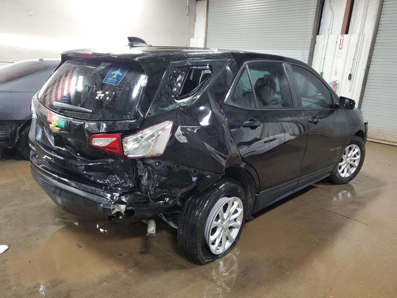 Obraz 3 z 2020 CHEVROLET EQUINOX LS 2020 z VIN 2GNAXHEV5L6275806