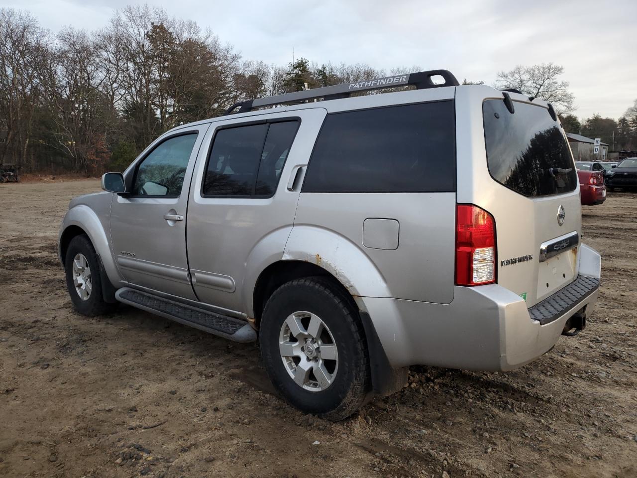 Изображение 2 2005 NISSAN PATHFINDER LE 2005 с VIN 5N1AR18W65C719067