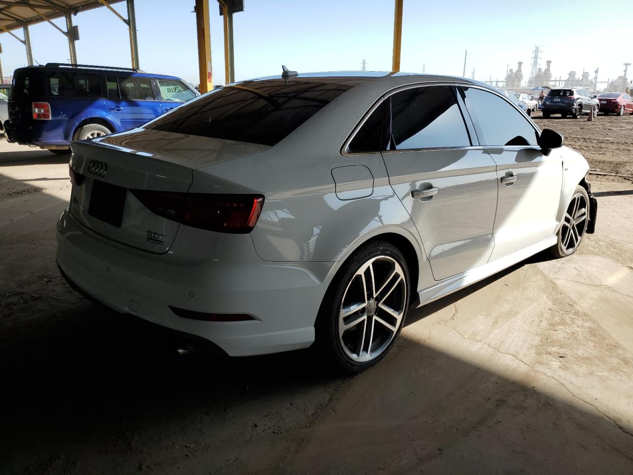 Obraz 3 z 2017 AUDI A3 PREMIUM PLUS 2017 z VIN WAUJ8GFFXH1047265