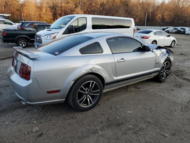 Image 3 of 2005 FORD MUSTANG GT 2005 with VIN 1ZVFT82H655132643