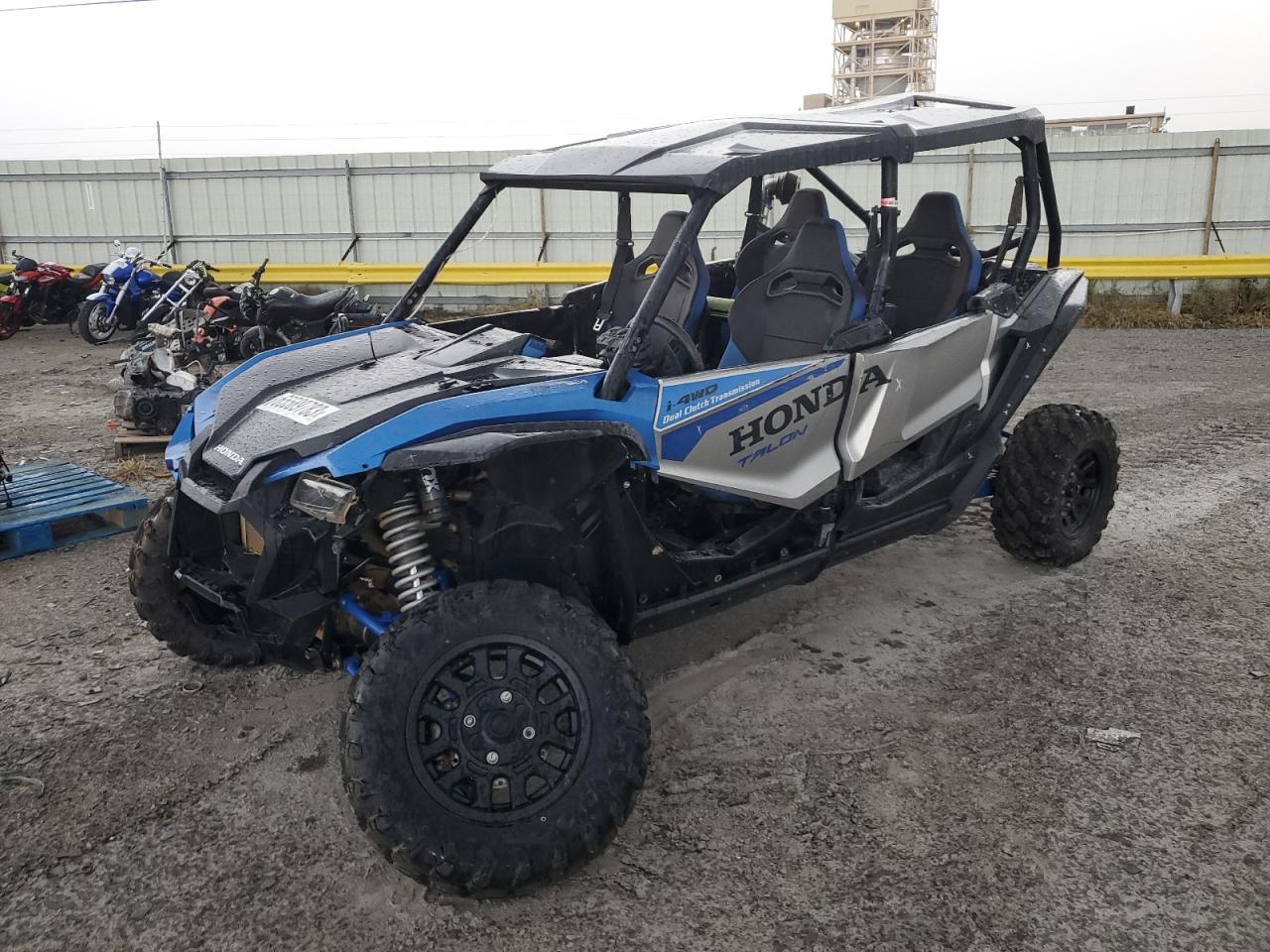 Изображение 2 2022 HONDA SXS1000 S4X 2022 с VIN 1HFVE06EXN4200478