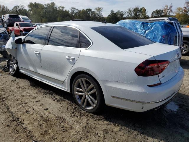 Obraz 2 z 2017 VOLKSWAGEN PASSAT R-LINE 2017 z VIN 1VWDT7A35HC061149