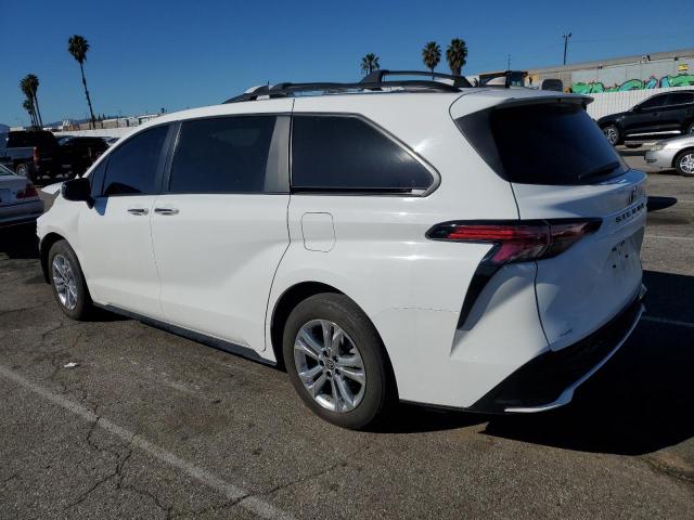 Изображение 2 2022 TOYOTA SIENNA XSE 2022 с VIN 5TDXSKFC9NS057419