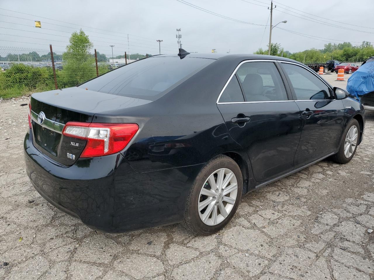 Obraz 3 z 2012 TOYOTA CAMRY HYBRID 2012 z VIN 4T1BD1FK4CU019476