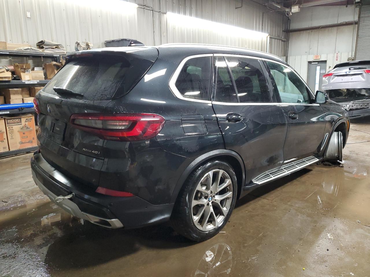Изображение 3 2023 BMW X5 XDRIVE40I 2023 с VIN 5UXCR6C01P9R25506