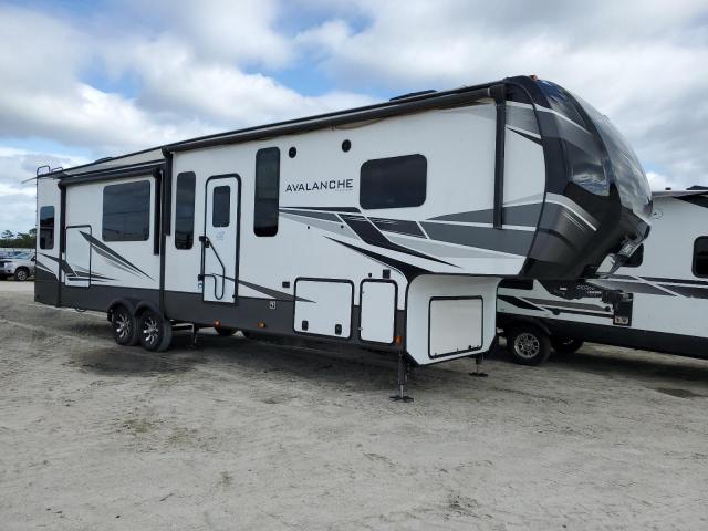 Obraz 1 z 2021 KEY TRAILER 2021 z VIN 4YDF33825ME761198