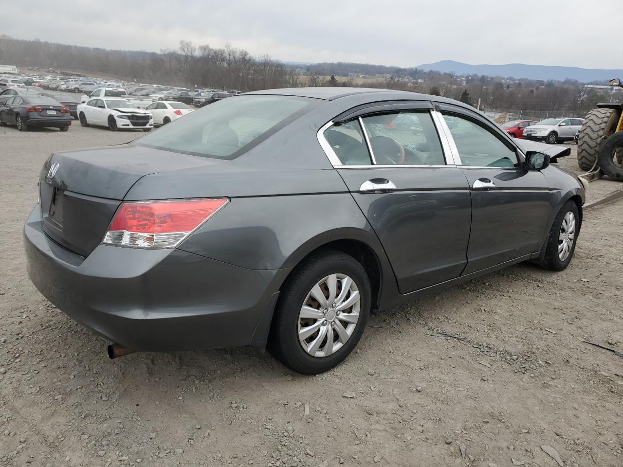 Изображение 3 2010 HONDA ACCORD LX 2010 с VIN 1HGCP2F35AA038746