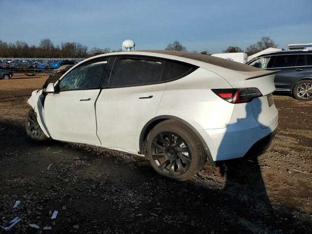 Obraz 2 z 2023 TESLA MODEL Y  2023 z VIN 7SAYGDEE4PF837424