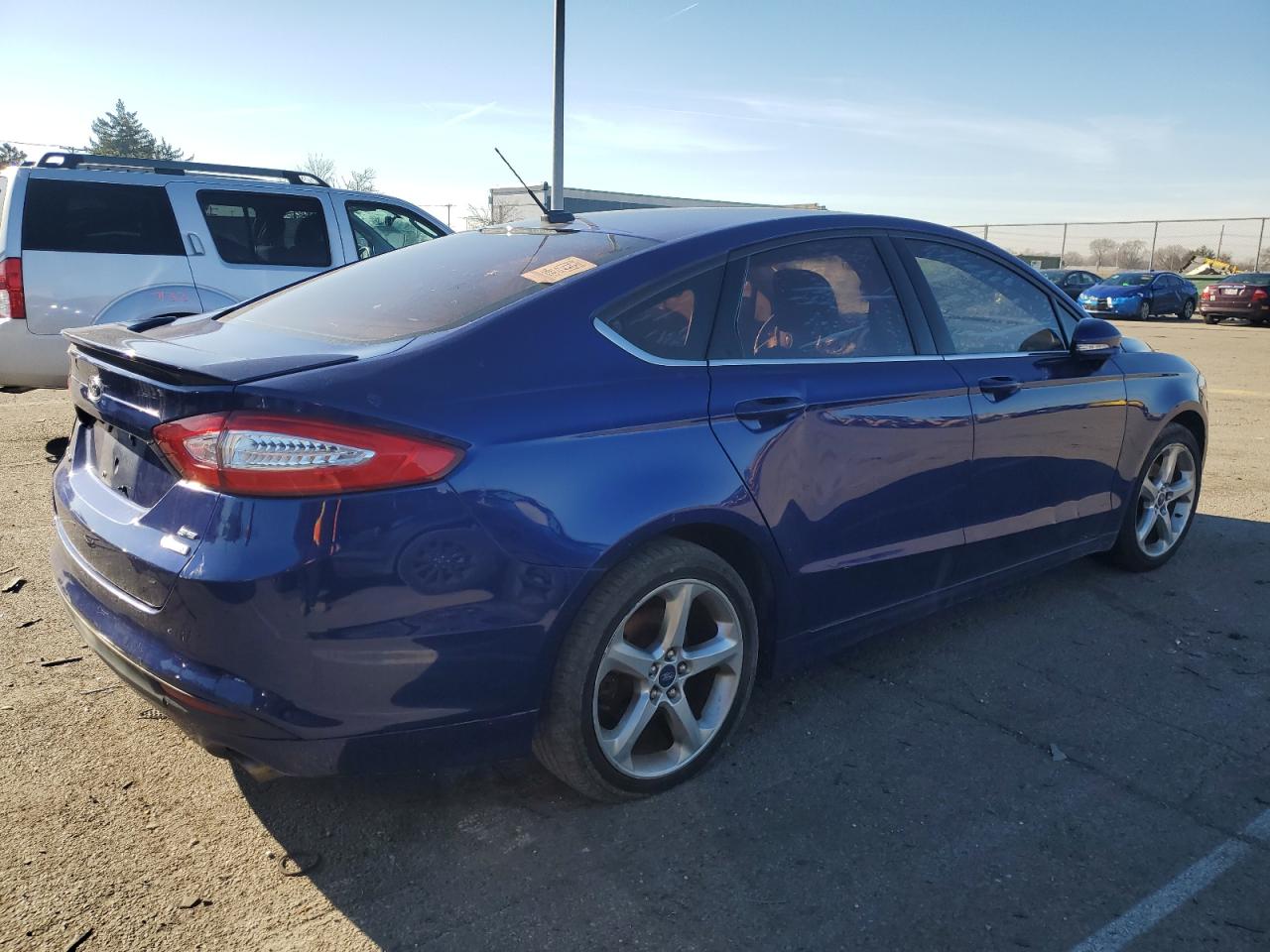 Image 3 of 2013 FORD FUSION SE 2013 with VIN 3FA6P0HR8DR369077