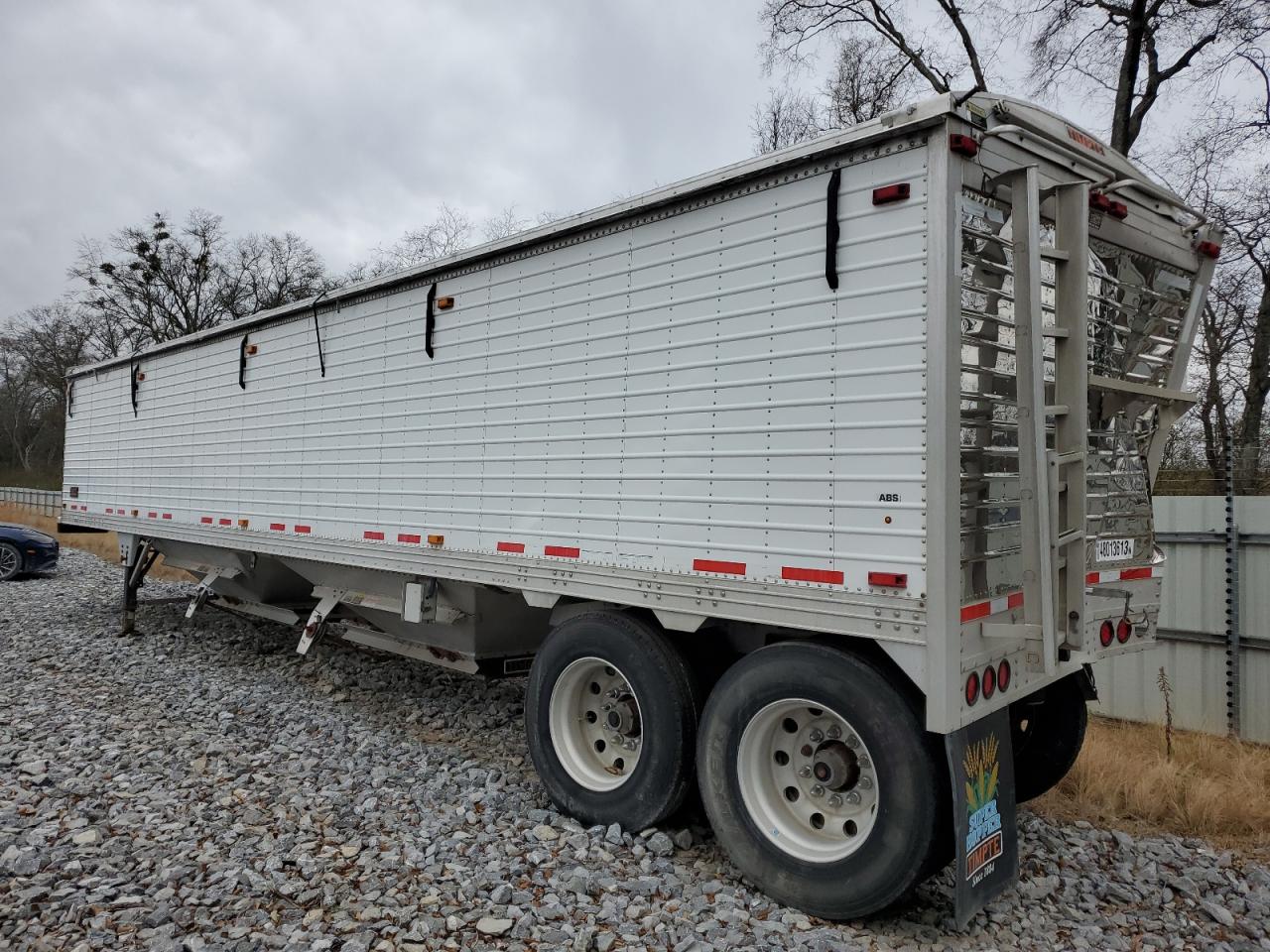 Image 3 of 2015 TIMP HOPPER 2015 with VIN 1TDH42229FB147402