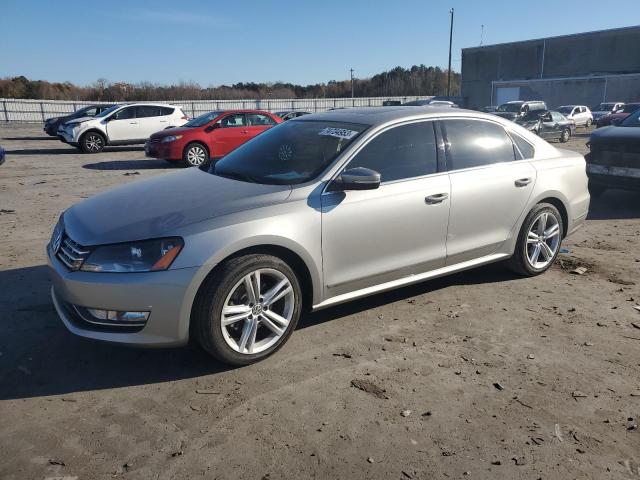 Obraz 1 z 2014 VOLKSWAGEN PASSAT SEL 2014 z VIN 1VWCN7A31EC081819