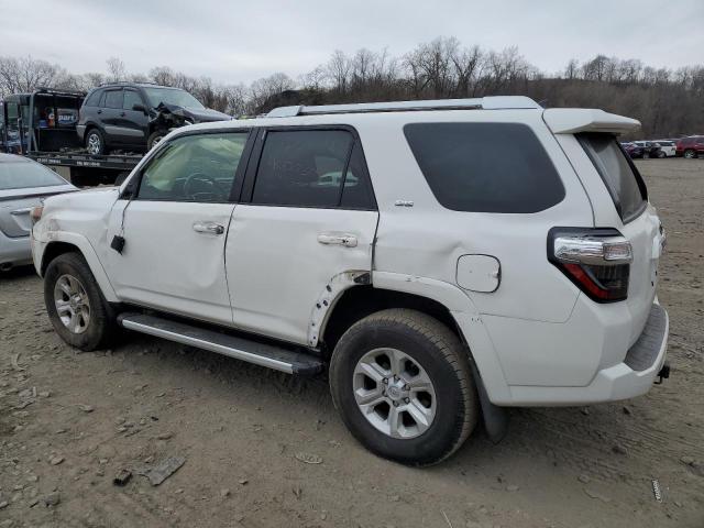Image 2 of 2014 TOYOTA 4RUNNER SR5 2014 with VIN JTEBU5JR9E5153411