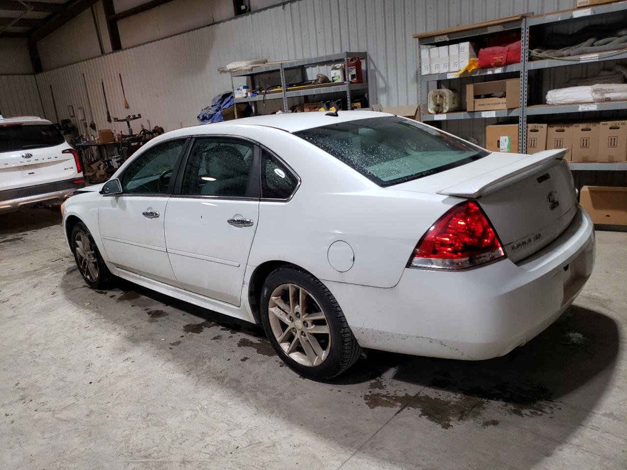 Image 2 of 2013 CHEVROLET IMPALA LTZ 2013 with VIN 2G1WC5E3XD1128749