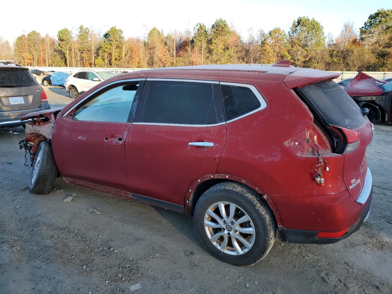 Изображение 2 2020 NISSAN ROGUE S 2020 с VIN 5N1AT2MT8LC798175