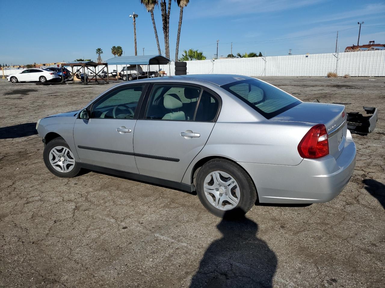 Image 2 of 2004 CHEVROLET MALIBU  2004 with VIN 1G1ZS52F04F189860