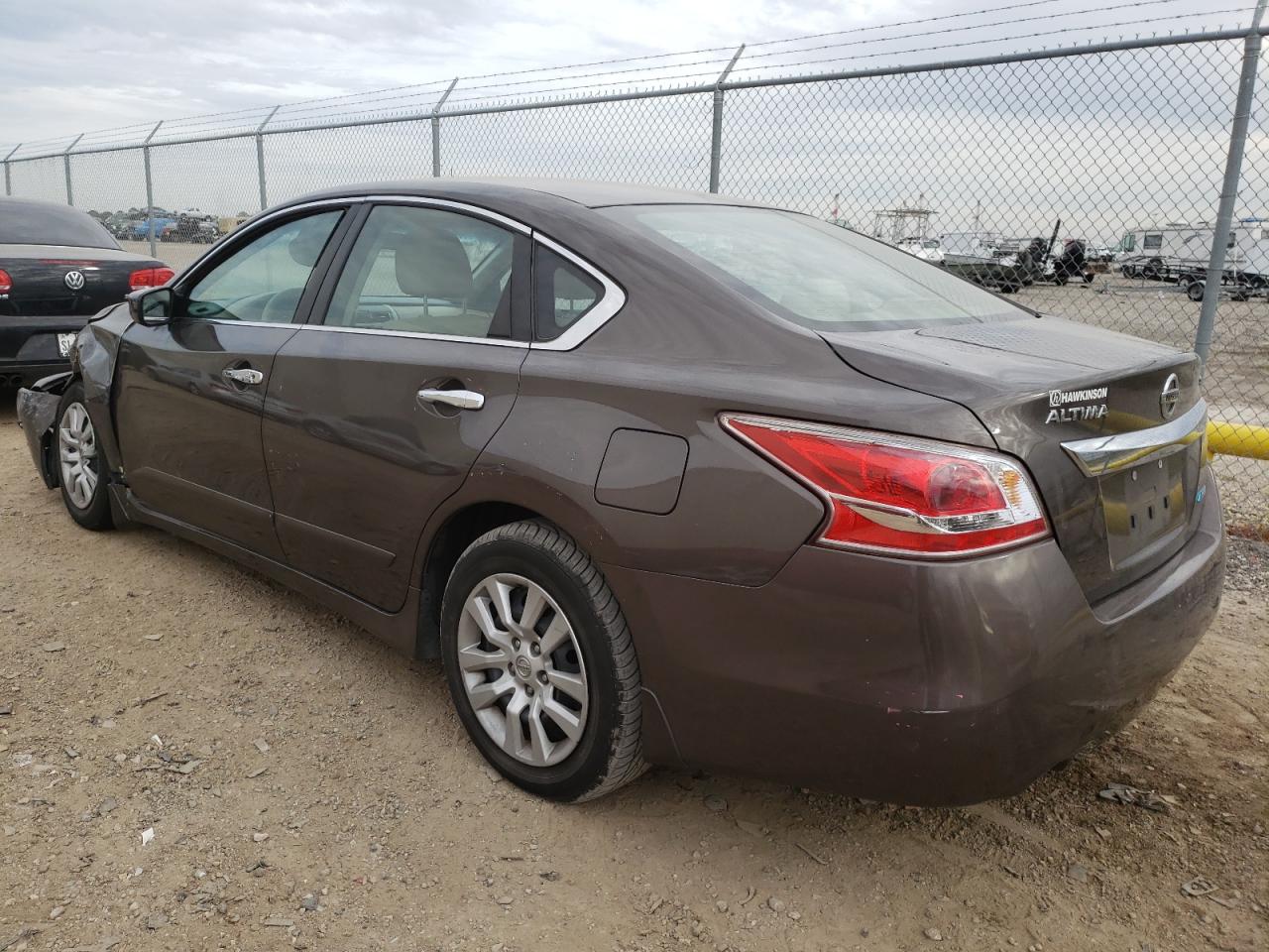 Image 2 of 2014 NISSAN ALTIMA 2.5 2014 with VIN 1N4AL3AP8EN215828