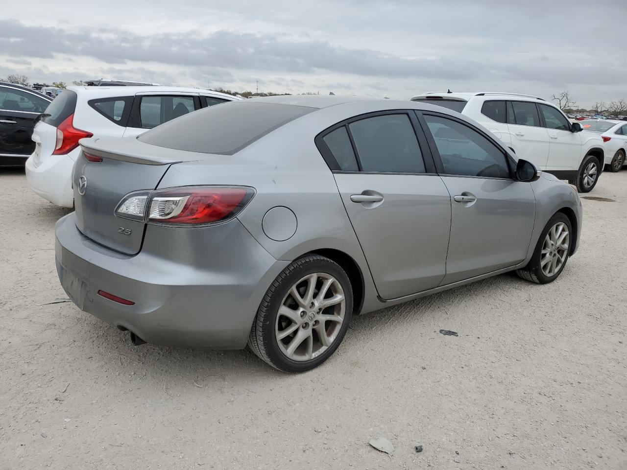 Obraz 3 z 2012 MAZDA 3 S 2012 z VIN JM1BL1W51C1614420