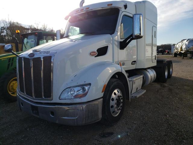 Obraz 2 z 2016 PETERBILT 579  2016 z VIN 1XPBDP9X5GD359948