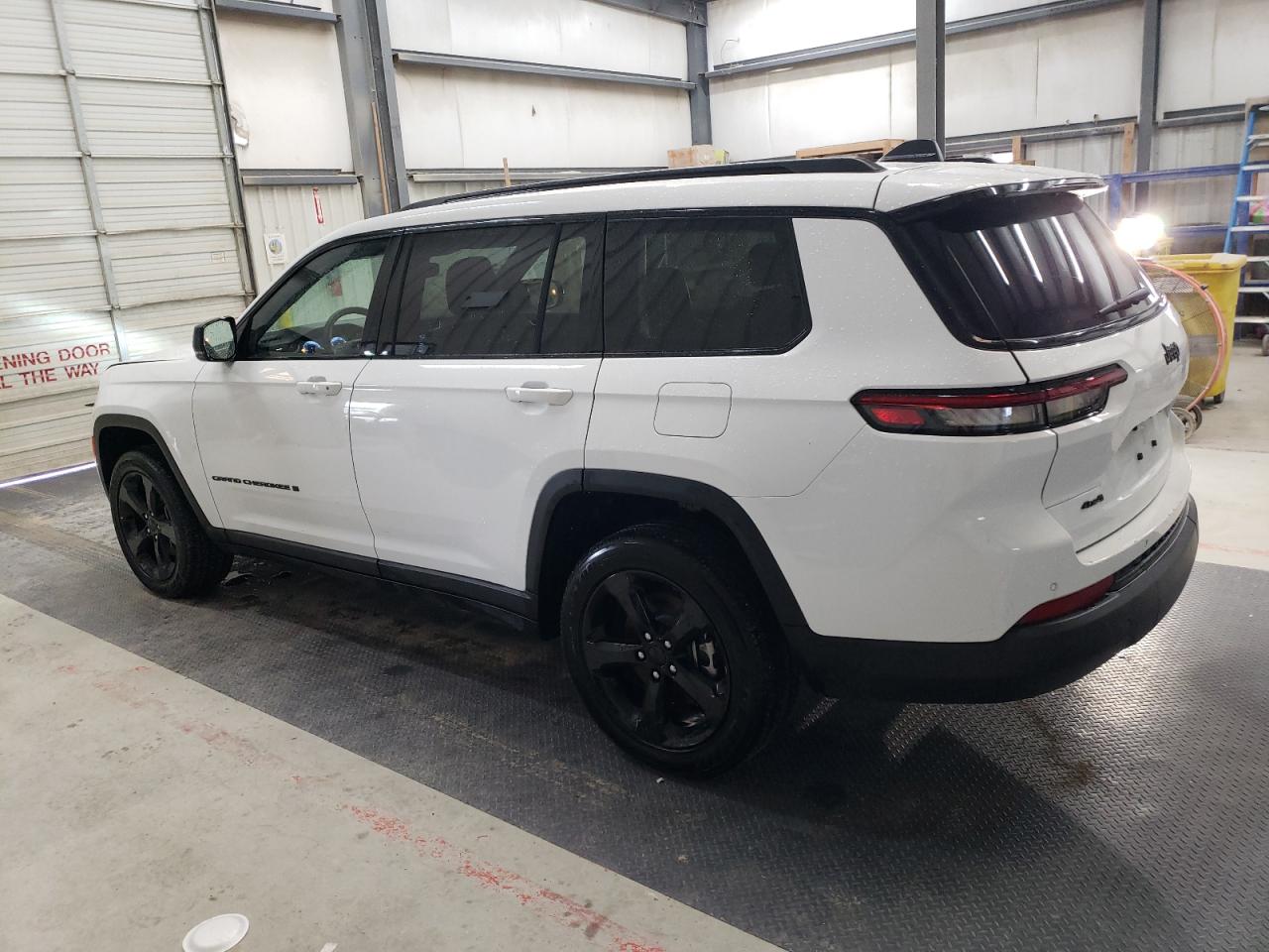 Image 2 of 2023 JEEP GRAND CHEROKEE L LAREDO 2023 with VIN 1C4RJKAG8P8866617