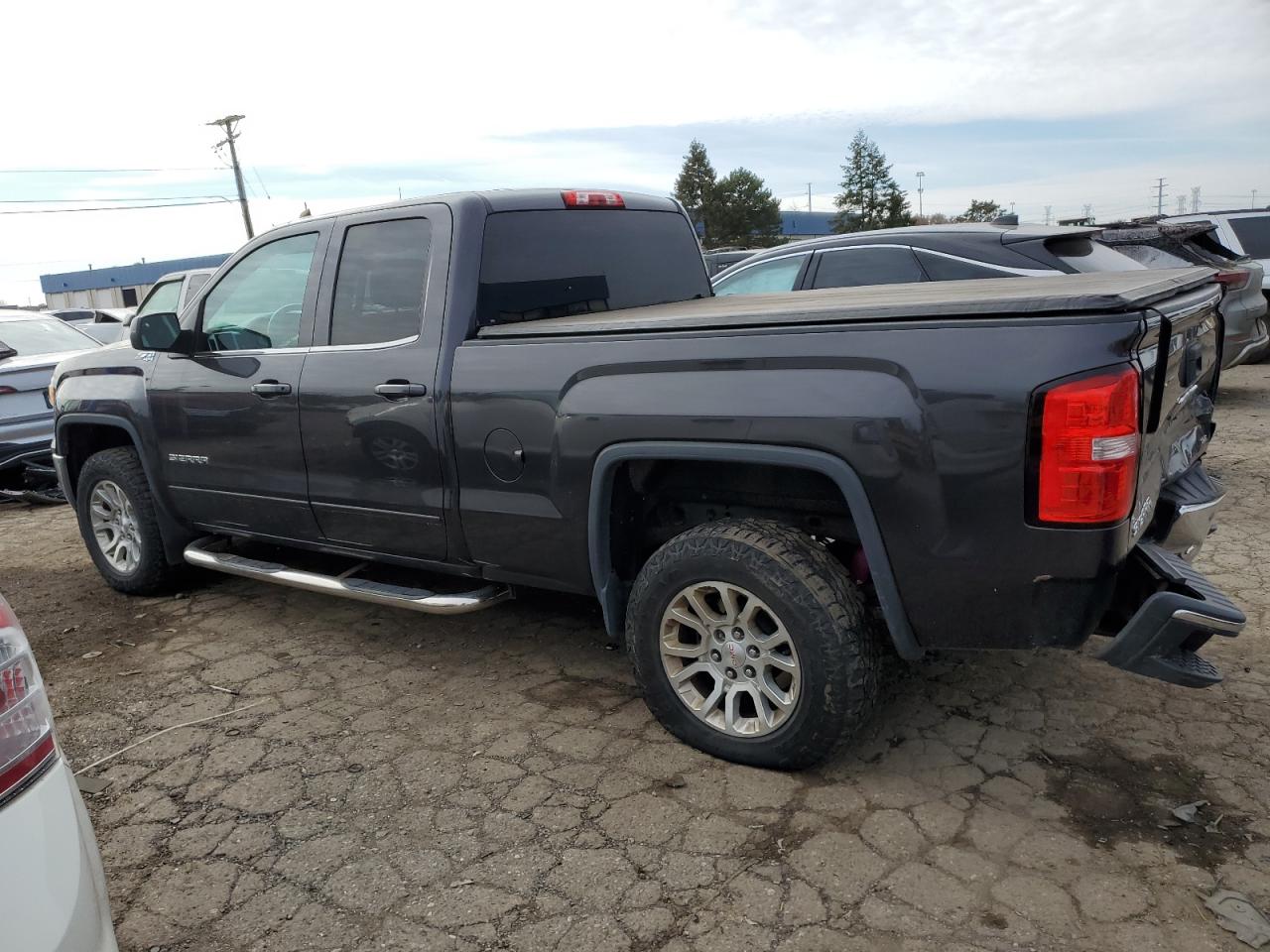 Image 2 of 2015 GMC SIERRA K1500 SLE 2015 with VIN 1GTV2UEC5FZ319814