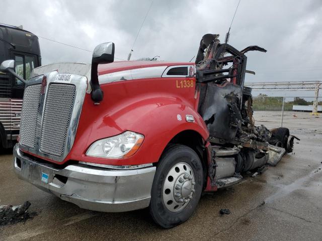 Image 2 of 2016 KENWORTH CONSTRUCTION T680 2016 with VIN 1XKYDP9X2GJ110234