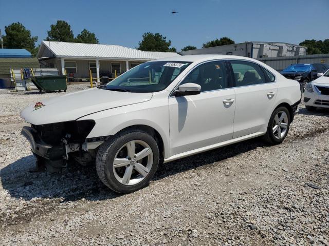 Image 1 of 2015 VOLKSWAGEN PASSAT S 2015 with VIN 1VWAS7A35FC077869