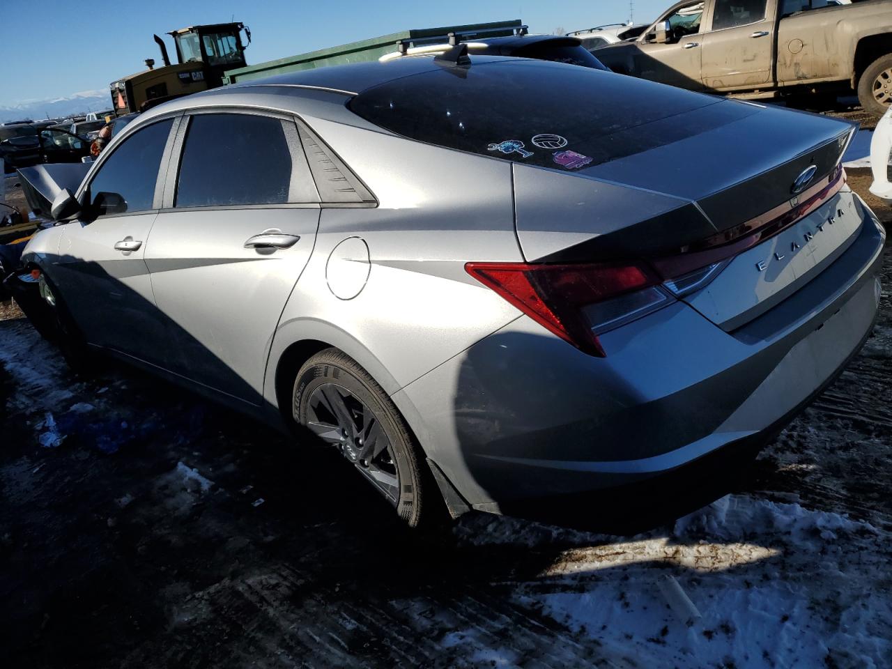 Image 2 of 2022 HYUNDAI ELANTRA SEL 2022 with VIN 5NPLM4AG8NH082705