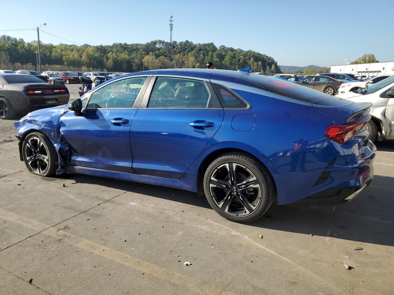 Image 2 of 2021 KIA K5 GT LINE 2021 with VIN 5XXG64J25MG009477