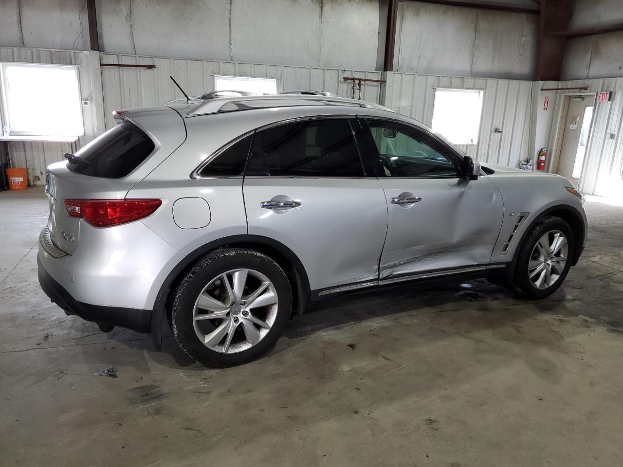 Image 3 of 2014 INFINITI QX70  2014 with VIN JN8CS1MW8EM412134