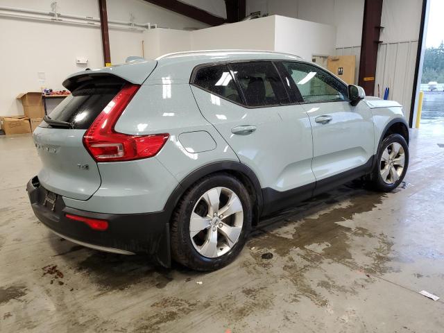 Obraz 3 z 2019 VOLVO XC40 T5 MOMENTUM 2019 z VIN YV4162XZ7K2021323