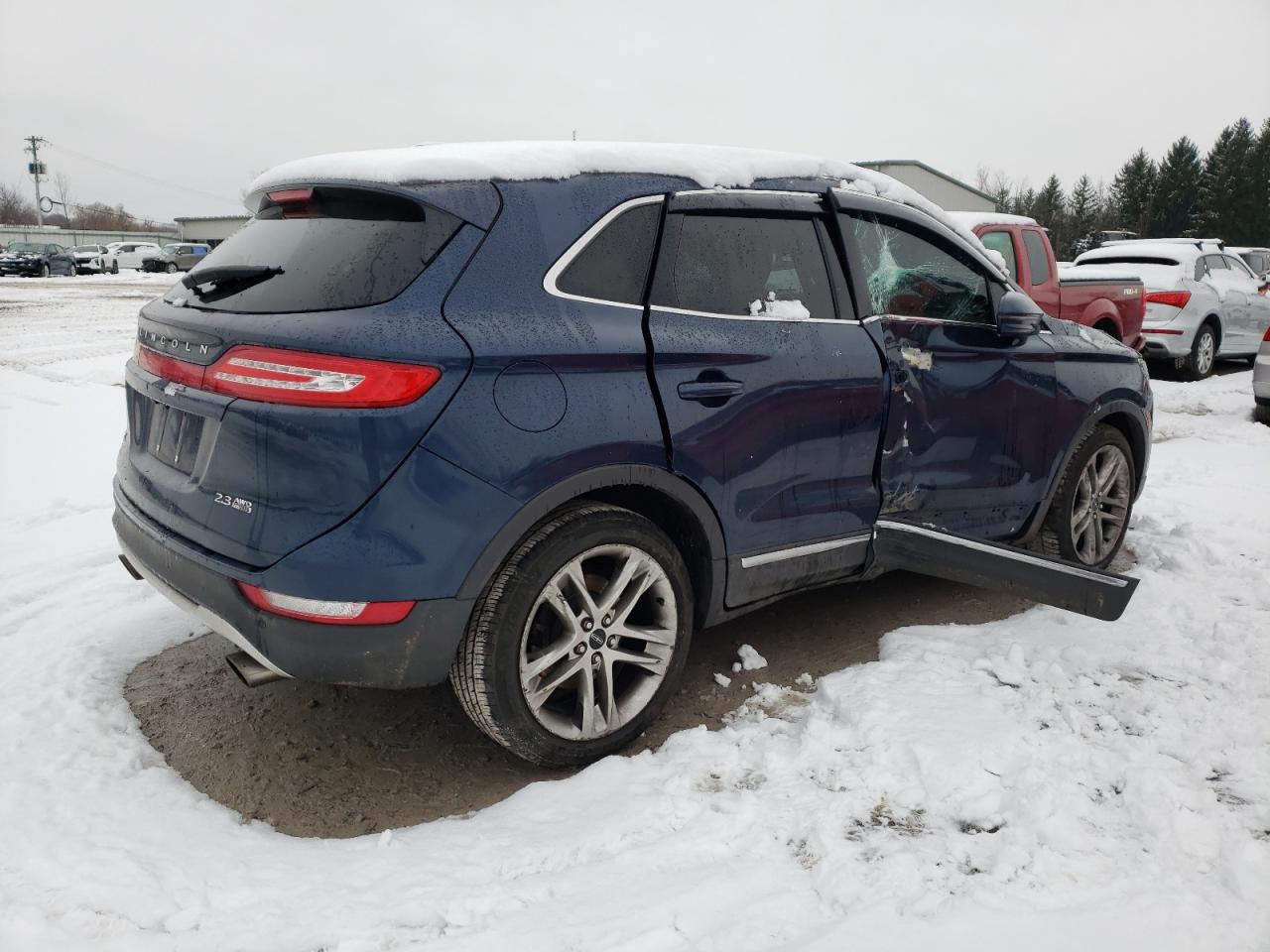 Obraz 3 z 2015 LINCOLN MKC  2015 z VIN 5LMTJ2AH4FUJ14992