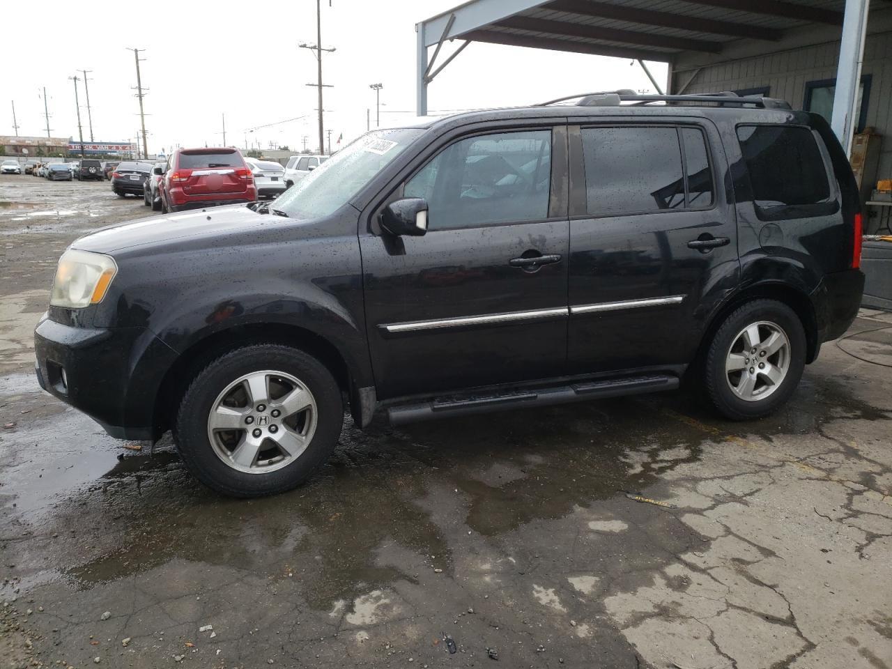 Image 1 of 2009 HONDA PILOT TOURING 2009 with VIN 5FNYF48829B035723