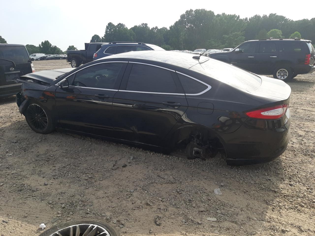 Изображение 2 Ford Fusion Se 2016 с VIN 3FA6P0HD4GR395703
