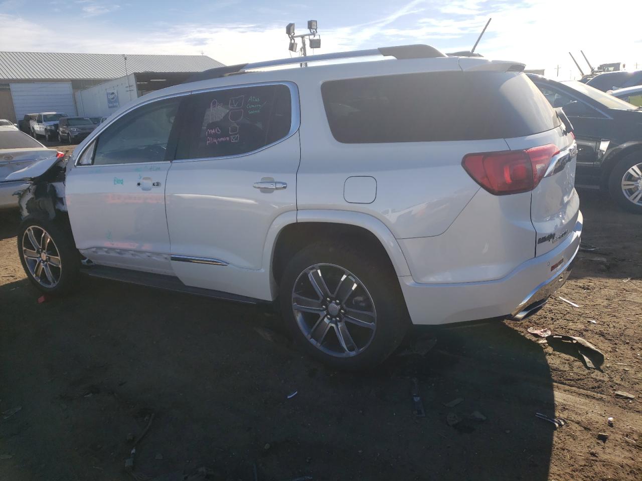 Obraz 2 z 2017 GMC ACADIA DENALI 2017 z VIN 1GKKNXLSXHZ118956