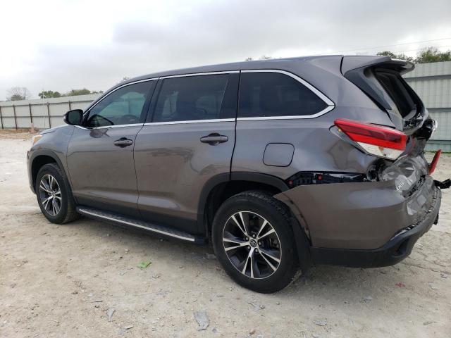 Image 2 of 2019 TOYOTA HIGHLANDER LE 2019 with VIN 5TDZZRFH5KS295191
