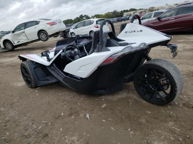 Изображение 2 2021 POLARIS SLINGSHOT S WITH TECHNOLOGY PACKAGE 2021 с VIN 57XAATHD9M8144168