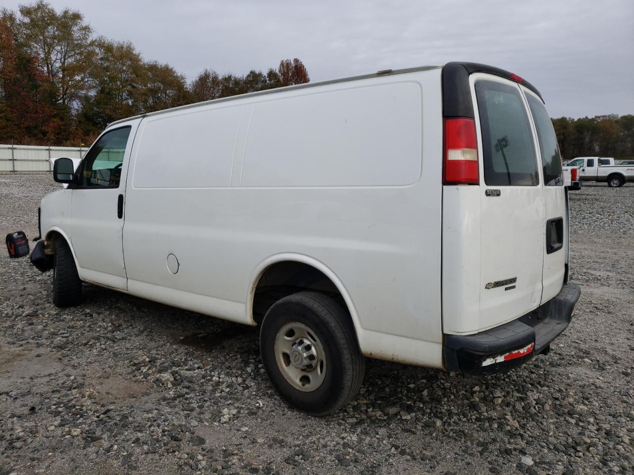 Image 2 of 2013 CHEVROLET EXPRESS G2500  2013 with VIN 1GCWGFBA0D1185763