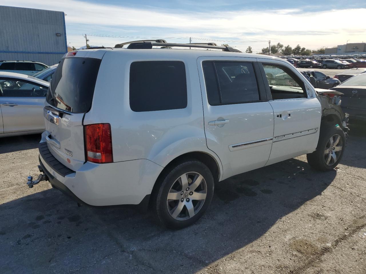 Изображение 3 2014 HONDA PILOT TOURING 2014 с VIN 5FNYF4H94EB021096