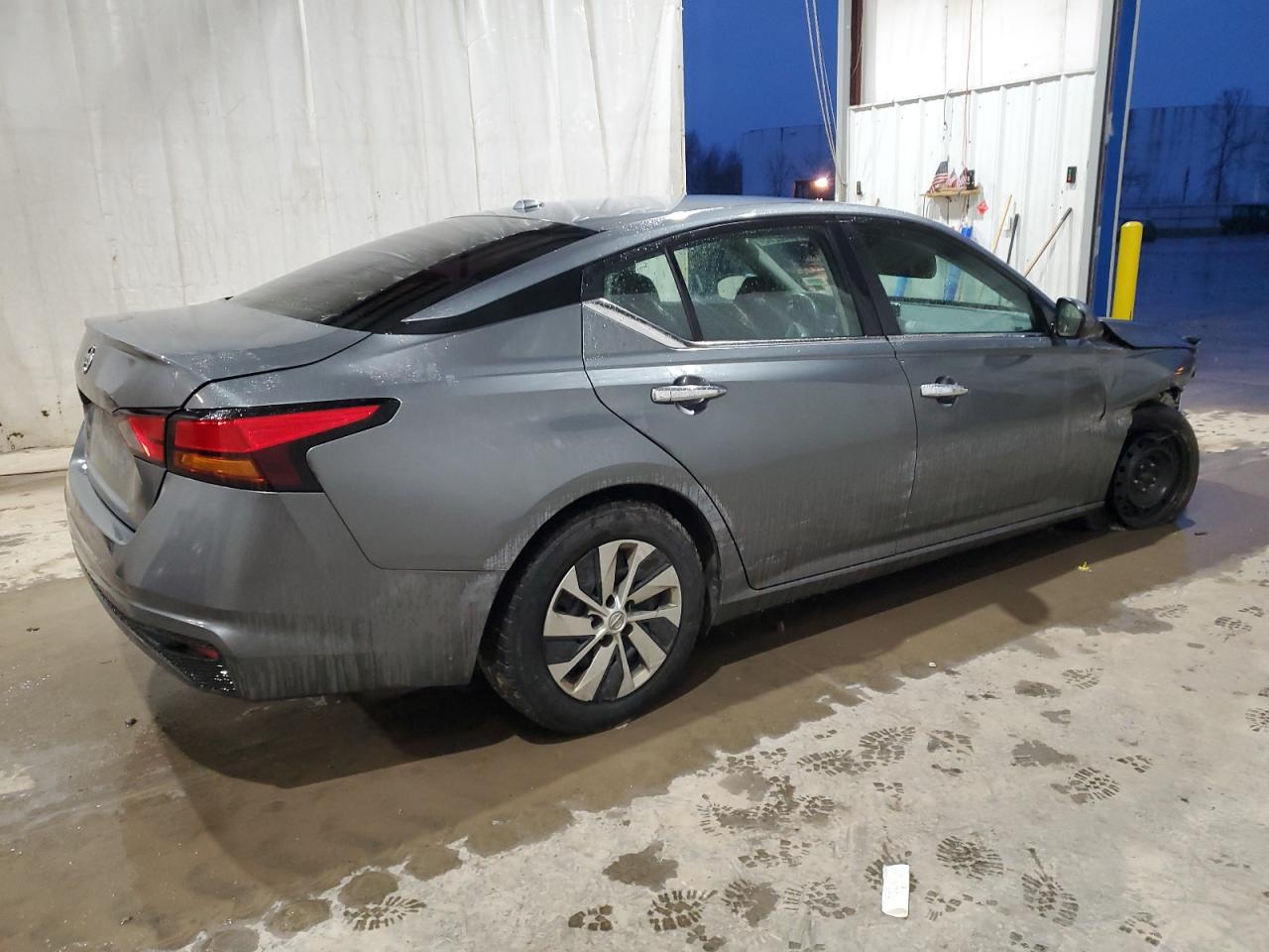 Изображение 3 2020 NISSAN ALTIMA S 2020 с VIN 1N4BL4BV3LC253824