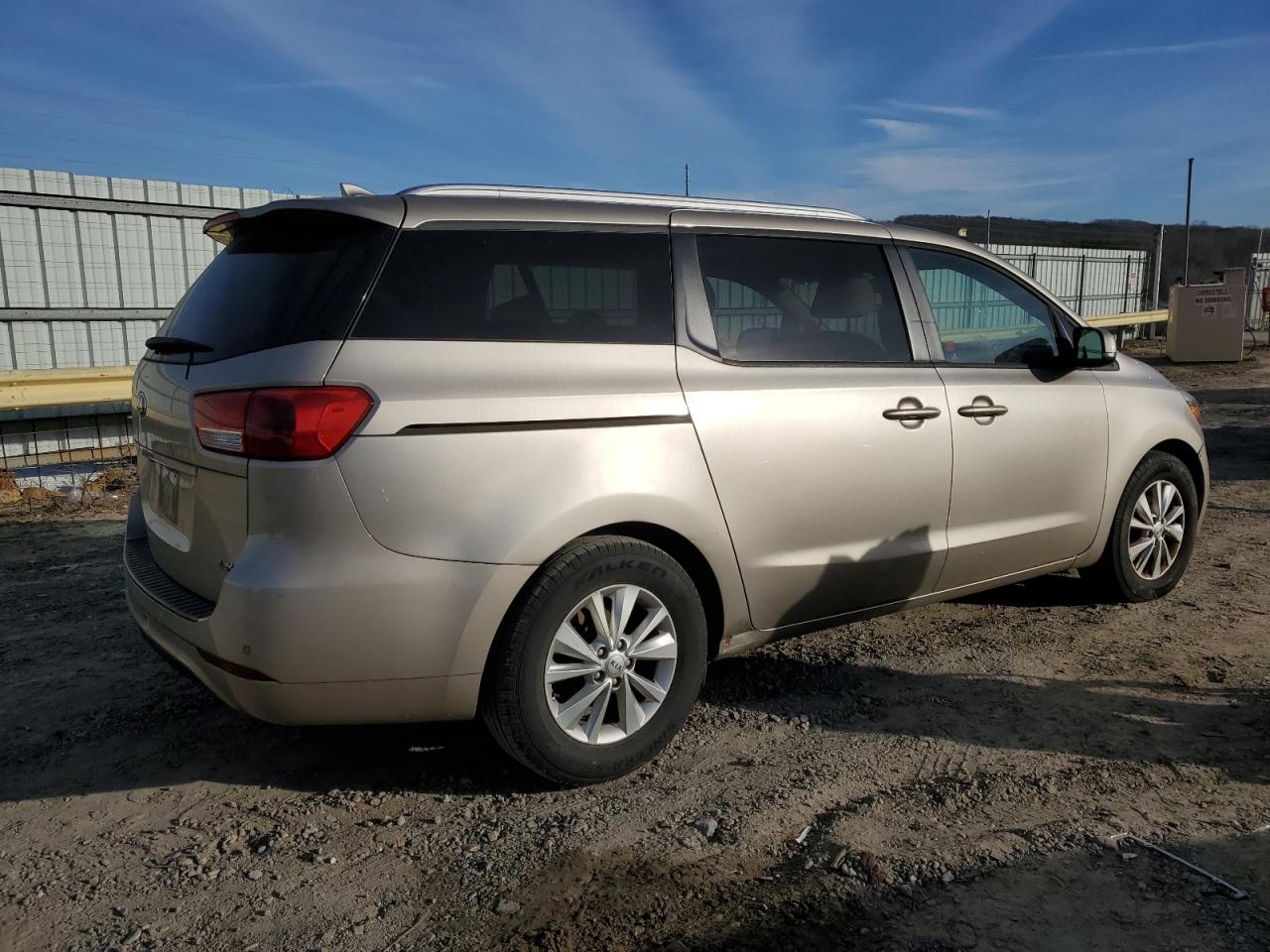 Image 3 of 2016 KIA SEDONA LX 2016 with VIN KNDMB5C12G6083449