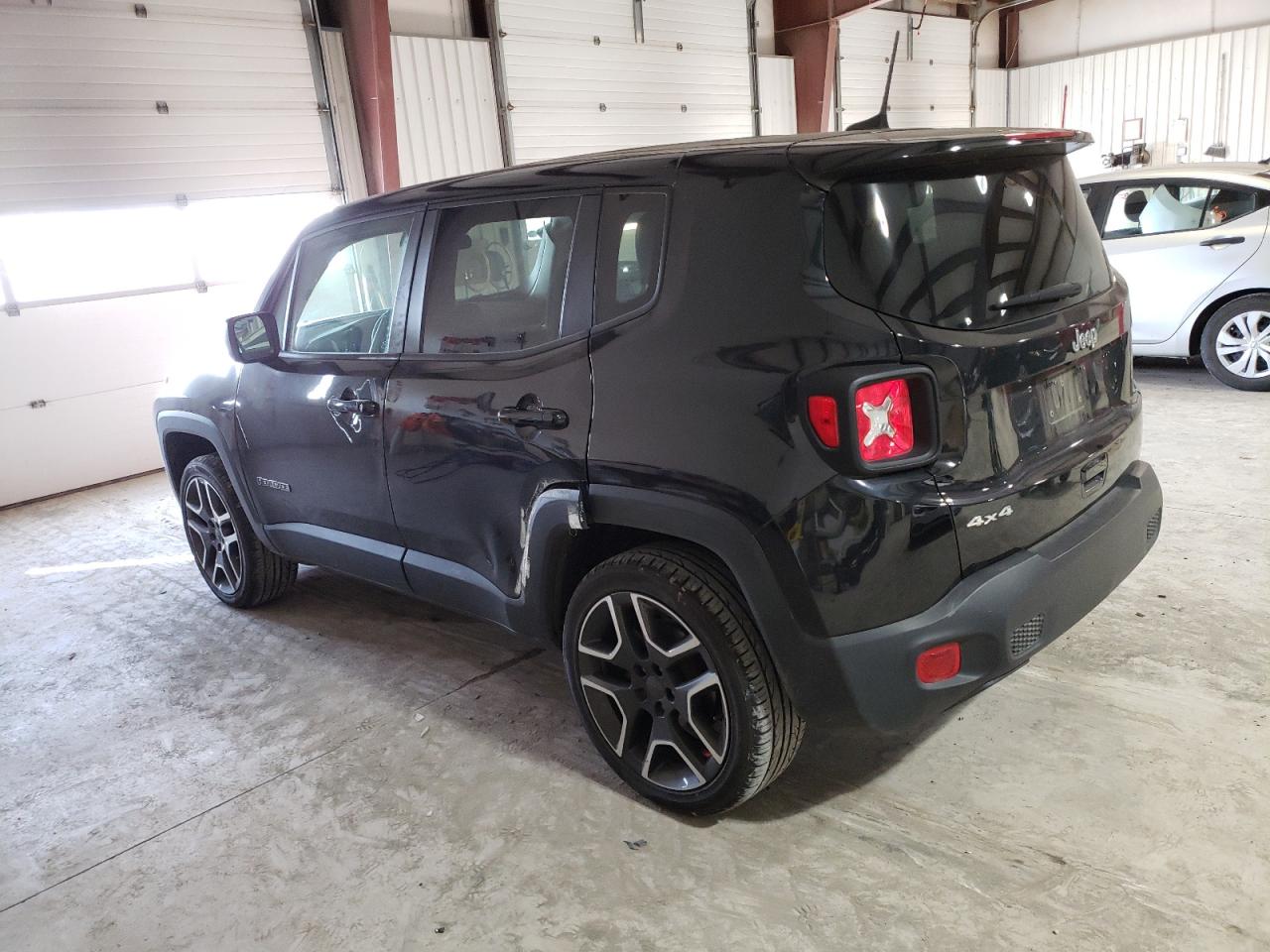Obraz 2 z 2020 JEEP RENEGADE SPORT 2020 z VIN ZACNJBABXLPM08922