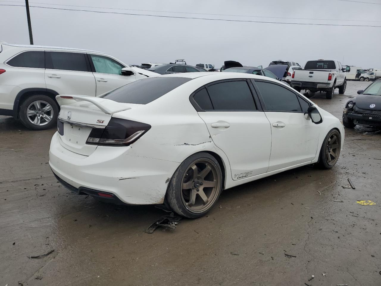 Изображение 3 2015 HONDA CIVIC SI 2015 с VIN 2HGFB6E50FH704233