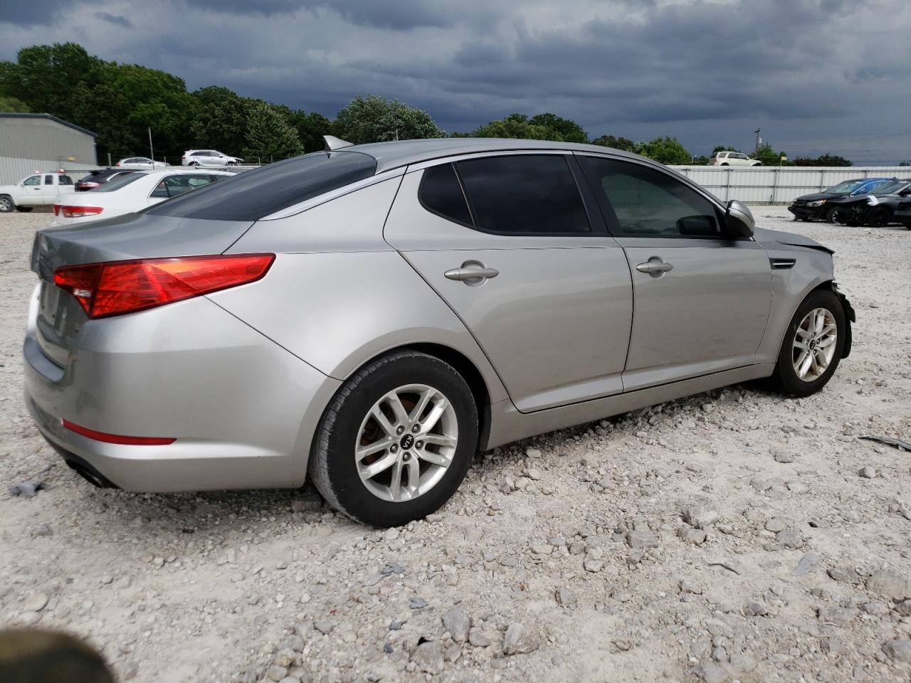 Изображение 3 2011 KIA OPTIMA LX 2011 с VIN KNAGM4A74B5075180