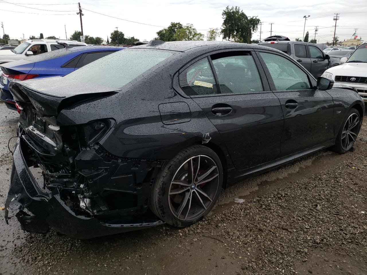 Изображение 3 2023 BMW 330E  2023 с VIN 3MW39FF03P8C93290