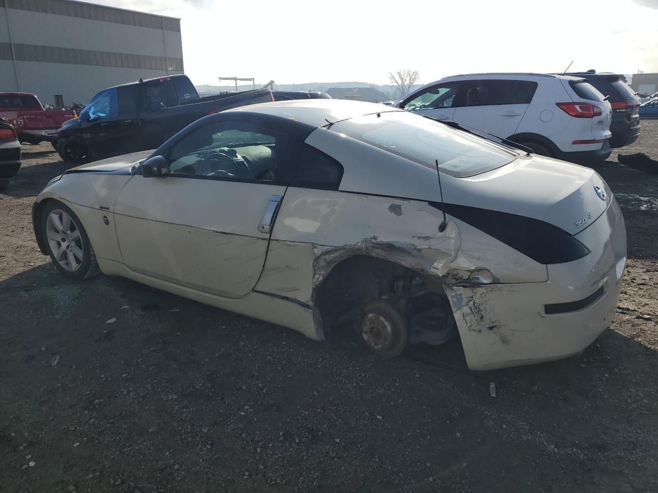 Obraz 2 z 2004 NISSAN 350Z COUPE 2004 z VIN JN1AZ34D04T162890