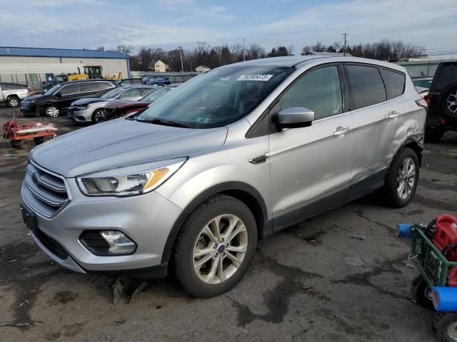Image 1 of 2017 FORD ESCAPE SE 2017 with VIN 1FMCU9GDXHUD90572