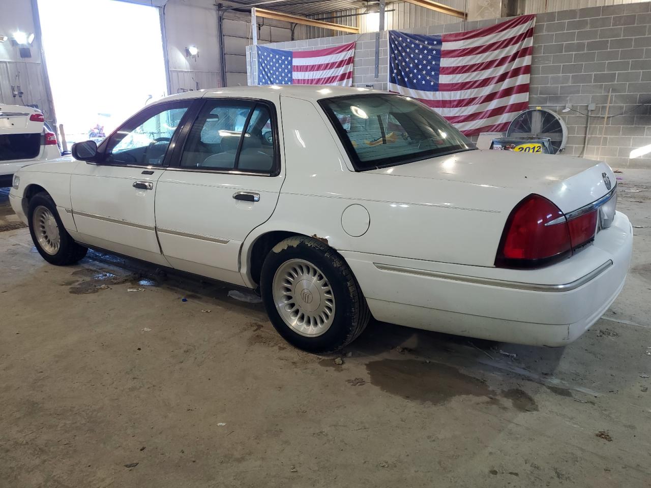 Image 2 of 1998 MERCURY GRAND MARQUIS LS 1998 with VIN 2MEFM75W3WX626994