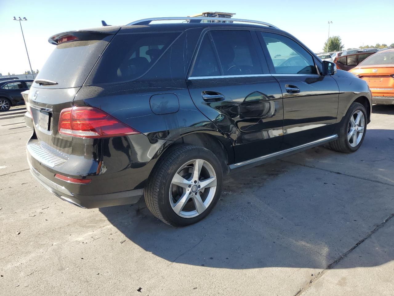 Image 3 of Mercedes-Benz Gle 350 2016 with VIN 4JGDA5JBXGA660137