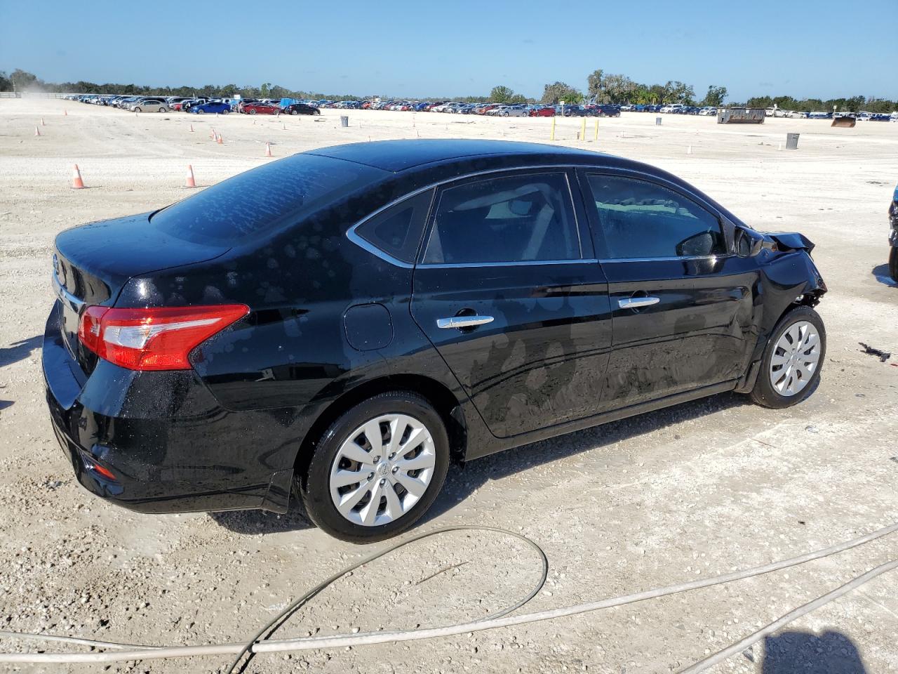 Изображение 3 2019 NISSAN SENTRA S 2019 с VIN 3N1AB7AP2KY327157
